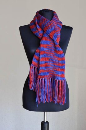 Stadium Scarf in Universal Yarn PDF