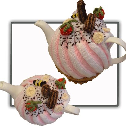 Strawberry Ice Cream Swirl Tea Cosy