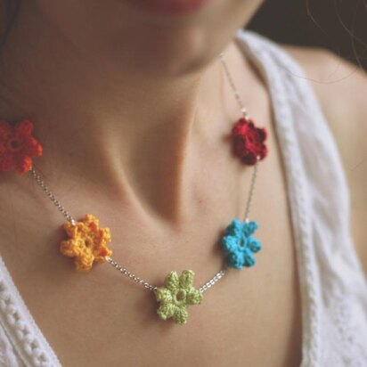 Flower Chain Necklace