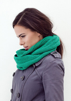 "Pippi Cowl" - Cowl Knitting Pattern in MillaMia Merino Wool