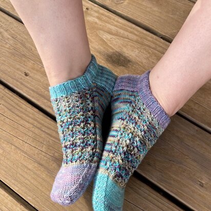 Sisters, Not Twins - knitting pattern