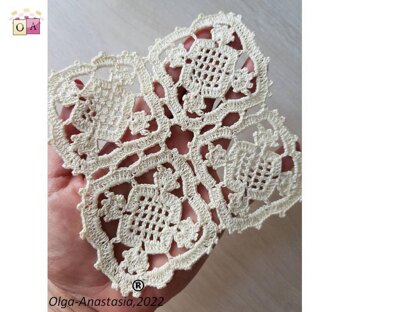 Doily from square motif