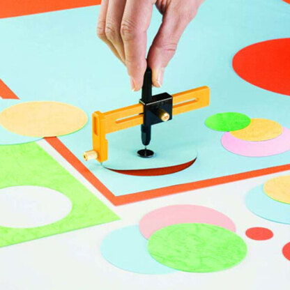 Olfa Compass Cutter: 1cm to 22cm