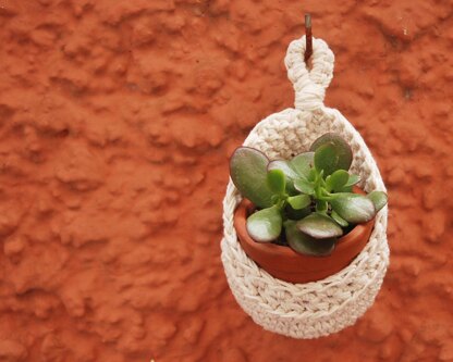 Crochet Hanging Basket