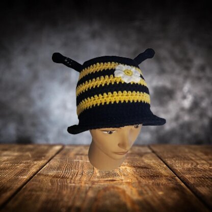 Bucket Hats, Bee and Hearts