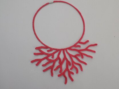 Corchet Coral Necklace