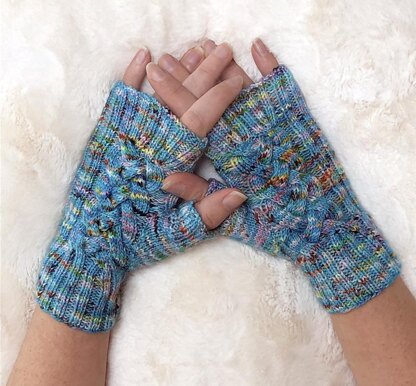 Puget Sound Fingerless Mitts