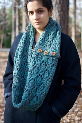 Kirsten Kapur Designs Ruth's Cowl PDF