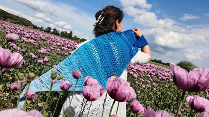 Flat Triangular Scarf "Galatea"