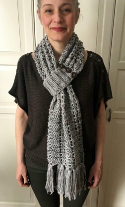 Easy Crochet Scarf Pattern with Buttons: Button-Up-Beauty Scarf