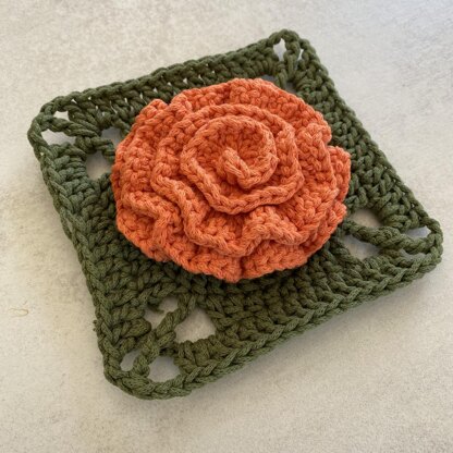 Carnation Granny Square