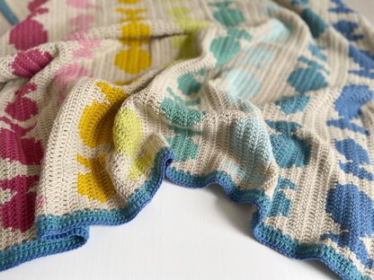 Crochet fish online blanket