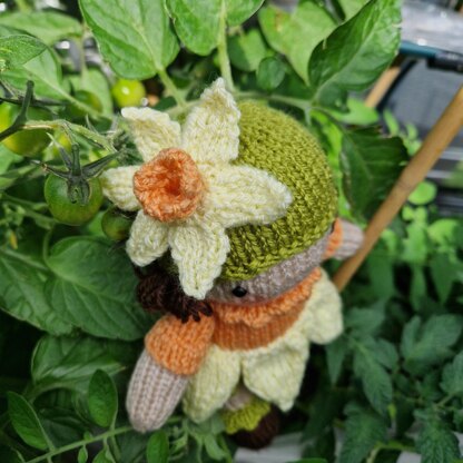 Daffodil Doll