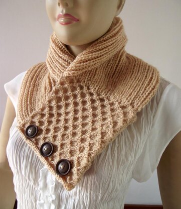 Honey Waffle Cowl