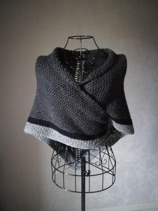 Outlander inspired Grey black stripe green shawl pattern / chale