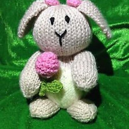 Spring Bunny - knitting pattern