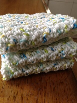 Quick and Super Easy Dishcloth