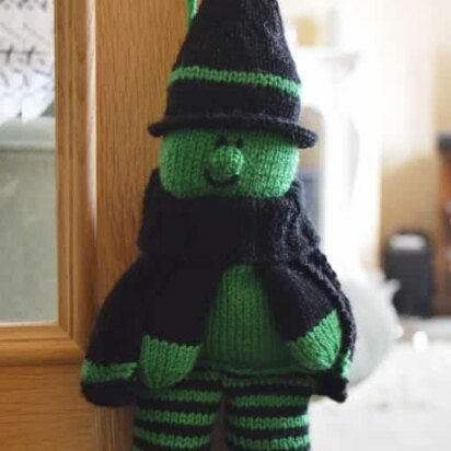 Witch Baggles Gift Bag - knitting pattern