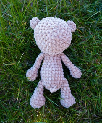 No-sew teddy bear
