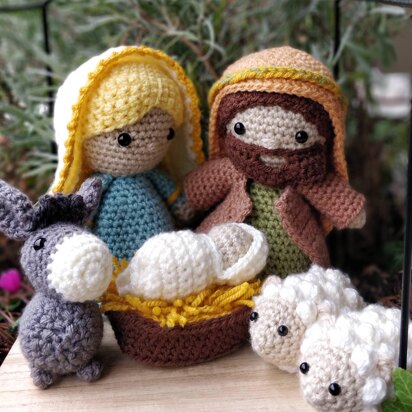 Nativity Scene Christmas Dolls Mary Joseph Baby Jesus Crib Donkey and Sheep Manger Creche Krippe amigurumi crochet pattern