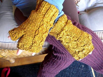 Sheepback Mitts