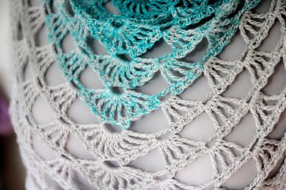 Triangular Shawl Azores