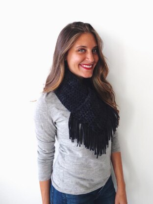 Sacre-Coeur Cowl