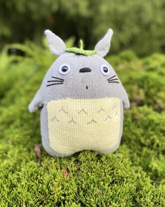 Pattern: knitted toy Totoro