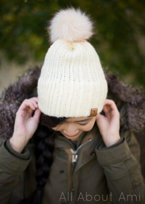 Snow Puff Ribbed Beanie & Scarf