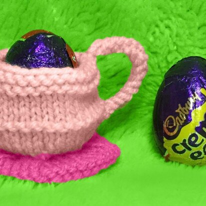 Teacup and Saucer Creme Egg Choc Cover