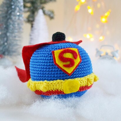 Superman Christmas ball