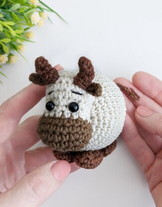 Cow crochet pattern, amigurumi cow easy crochet pattern