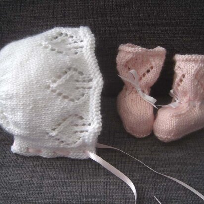 Lucia Bonnet & Booties Set (DK) - knitting pattern