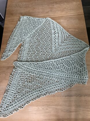 Night breeze shawl