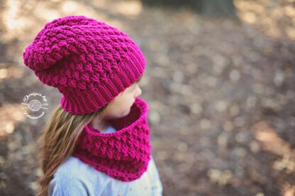 Raspberry Slouch Beanie & Cowl