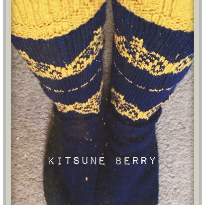 Kitsune Berry Socks