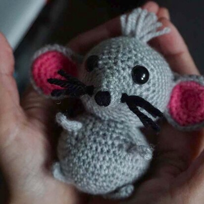 Crochet Pattern for the Little Mouse Sweety!