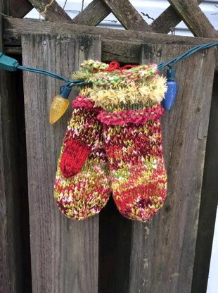 Wild Island Classic Mittens