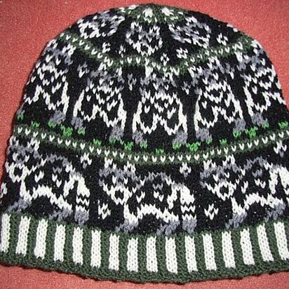 Raccoon beanie - knitting pattern