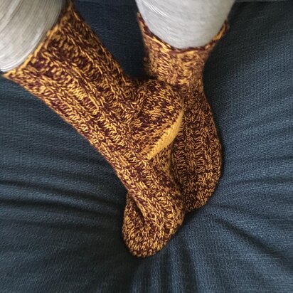 Instant Winter Socks (Cuff Down) - knitting pattern