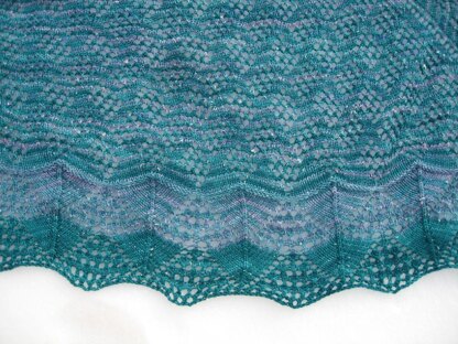 Through The Looking Glass, Shawl