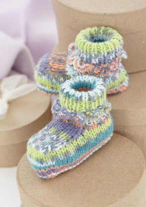 Shoes in Sirdar Snuggly Baby Crofter DK - 4514 - Downloadable PDF