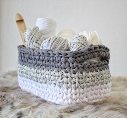 Tshirt yarn basket- Tapestry Rectangle