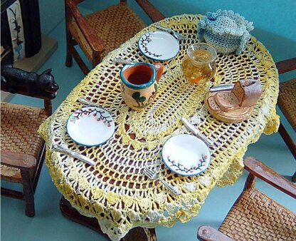 1:12th scale Oval Tablecloth