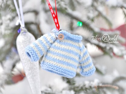Mini sweater Christmas ornament