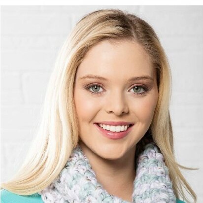 Two Tone Tweed Cowl in Premier Yarns Mega Tweed - Downloadable PDF