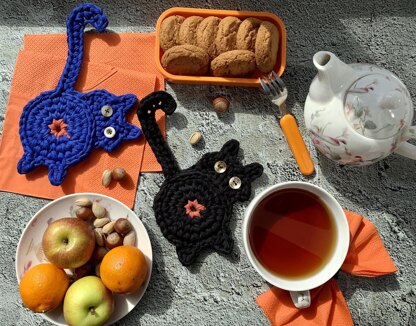 Crochet tshirt Cat Butt coasters