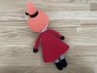 Mischievous girl amigurumi