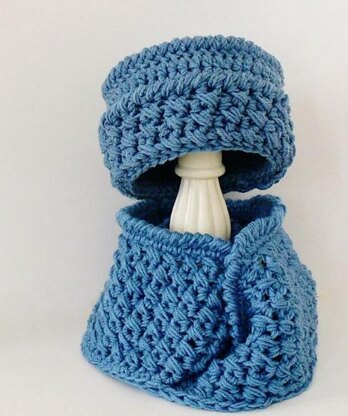 Chunky Hat and Infinity Cowl Scarf Girls Ladies