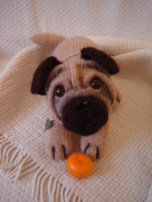 Toy Knitting Patterns - Knit your Dog Pug, big dog pattern, plush dog pattern